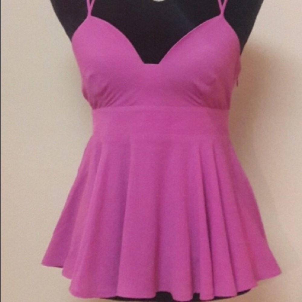 EXPRESS SPAGHETTI STRAP PEPLUM TOP MAGENTA Small never worn